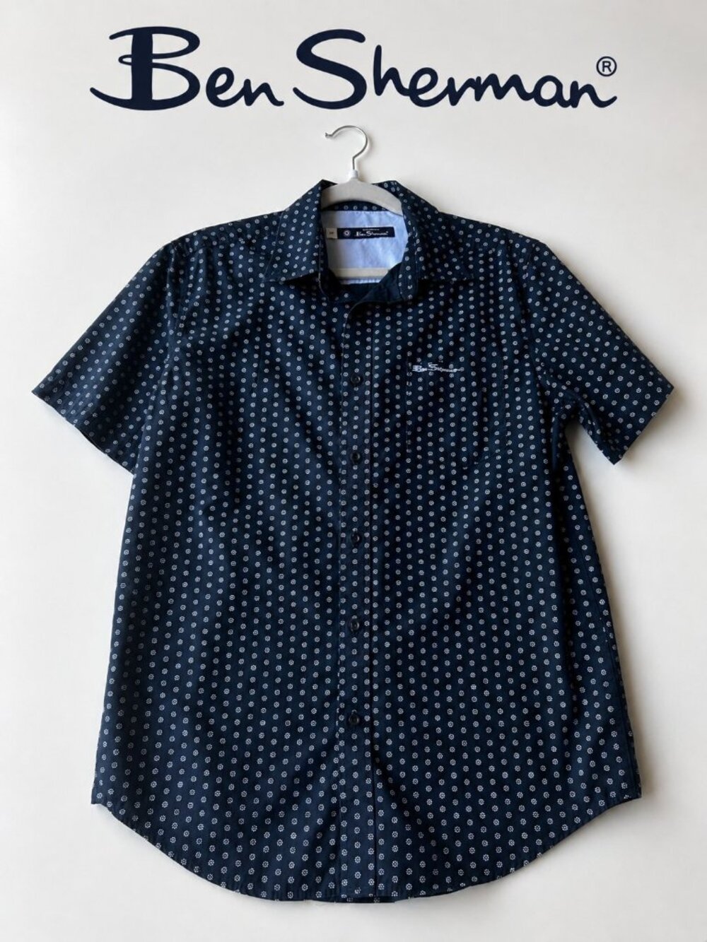Ben Sherman Men's Short Sleeve Button-Up Shirt Navy Geo Print Size Small